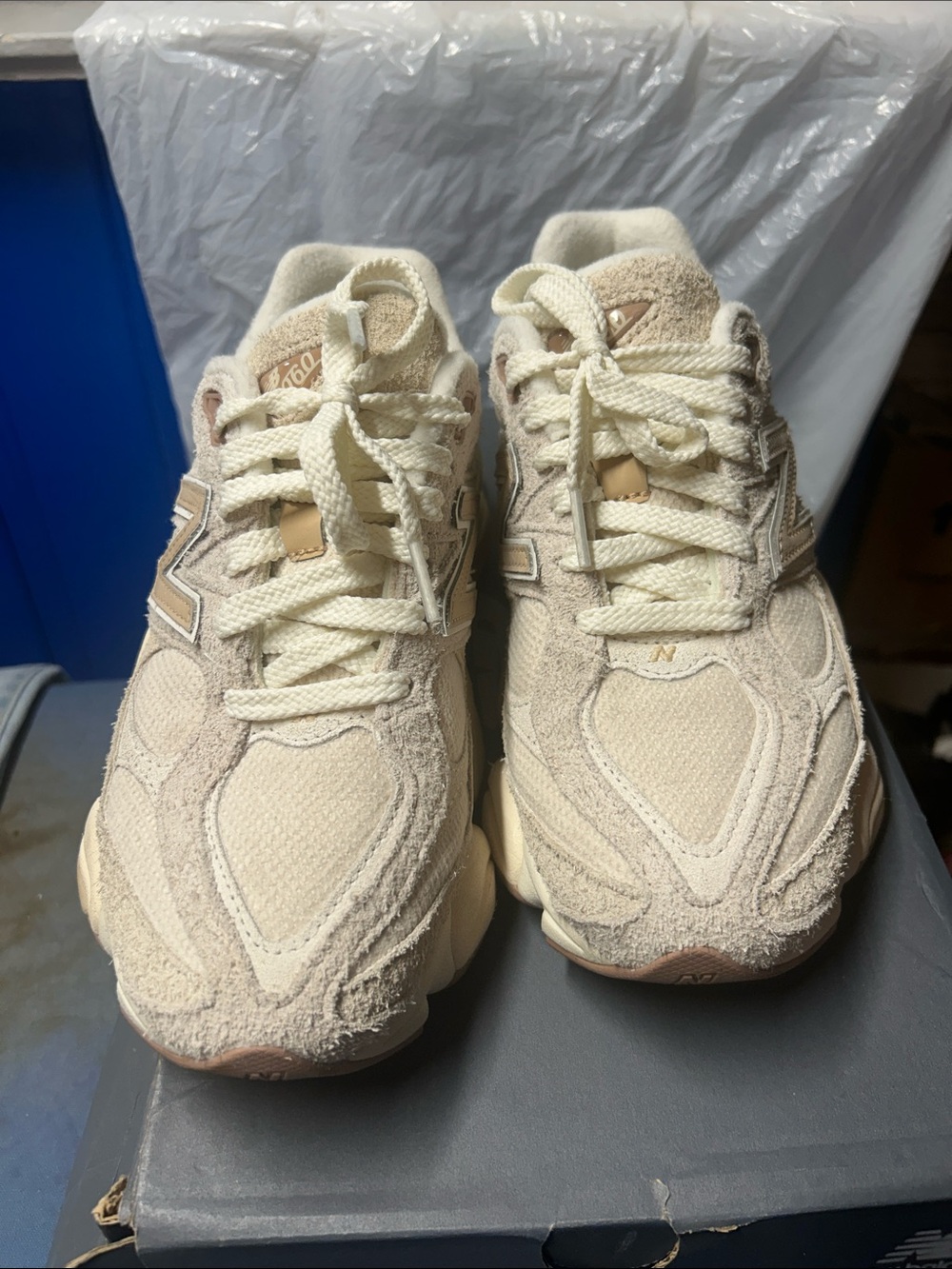 New Balance 9060 Beige White Textured Chunky Sneaker - Picture 3 of 5